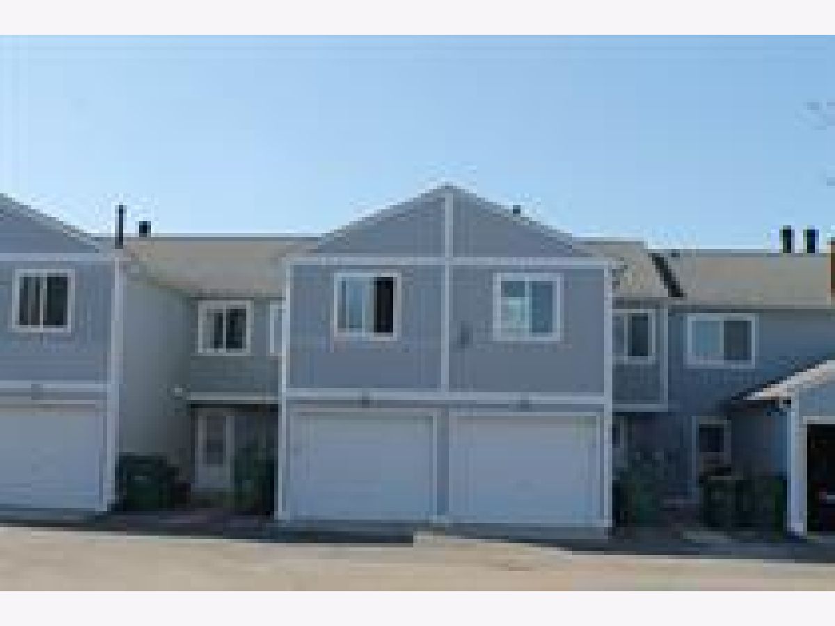  For Rent Round Lake Beach Illinois, 363 Meadow Green