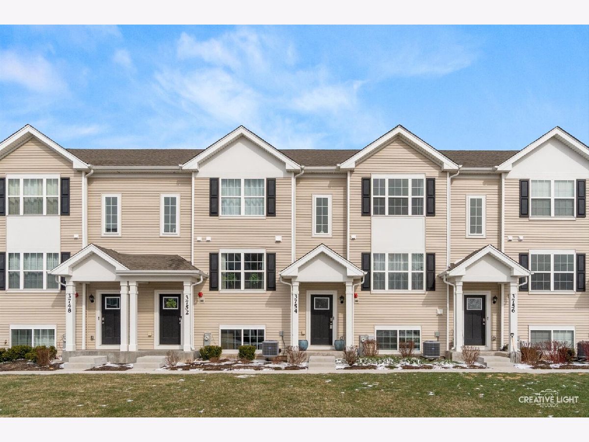  For Sale Yorkville Illinois, 3754 Bissel Drive