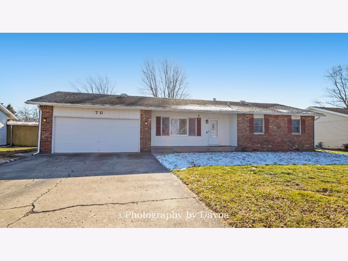  For Sale Watseka Illinois, 711 Sycamore Street