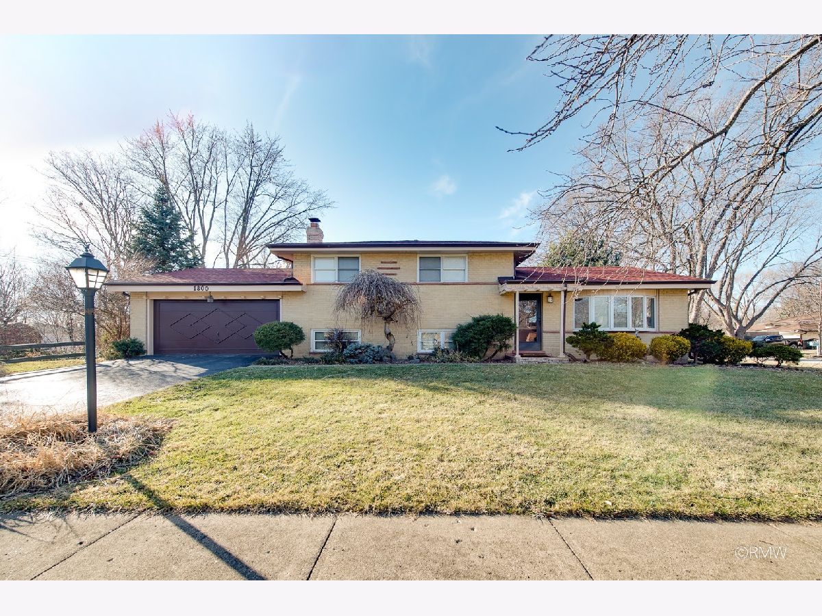  For Sale Palatine Illinois, 1800 Iris Drive