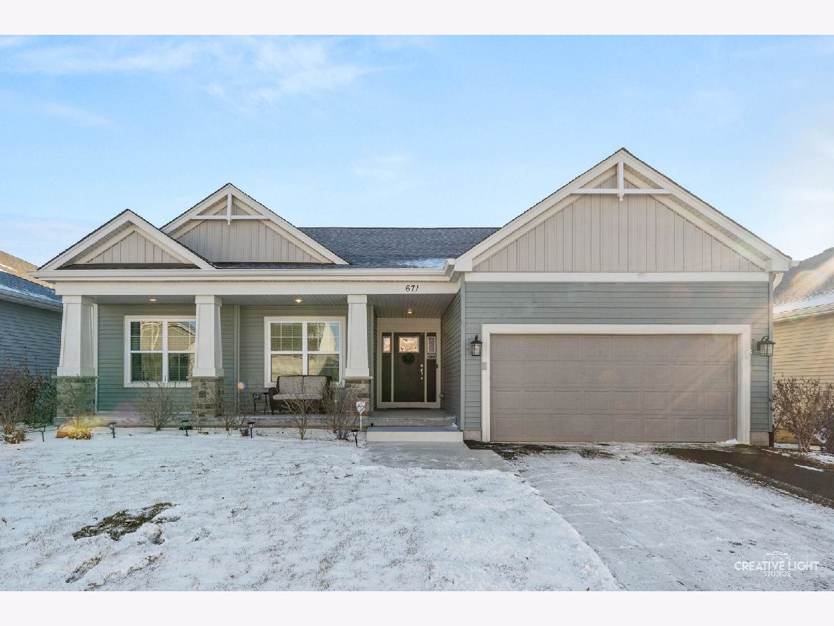  For Sale Elburn Illinois, 671 Virginia Street