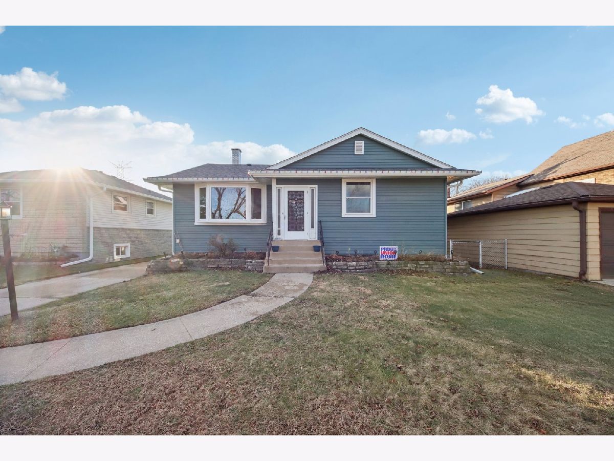  For Sale Forest View Illinois, 4604 Maple Avenue