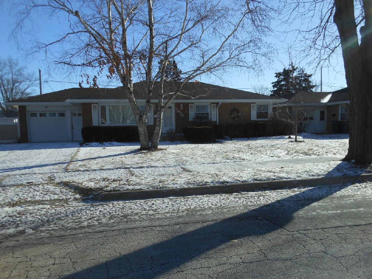  For Sale Joliet Illinois, 1004 Westminster Road