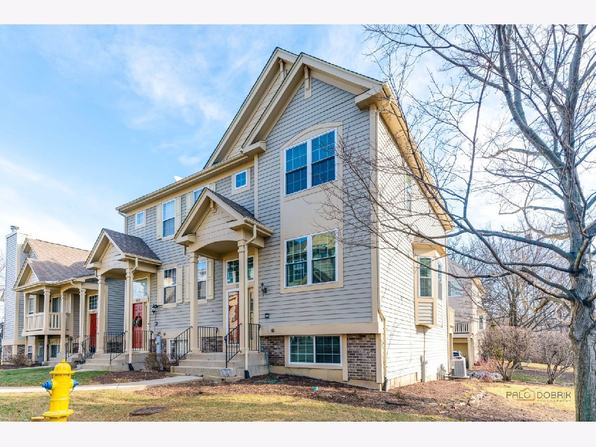  Rented Grayslake Illinois, 18599 Sterling