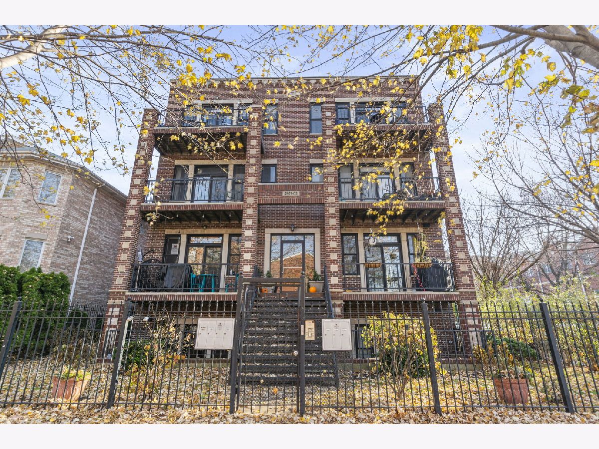  Sold Chicago Illinois, 4903 Winthrop