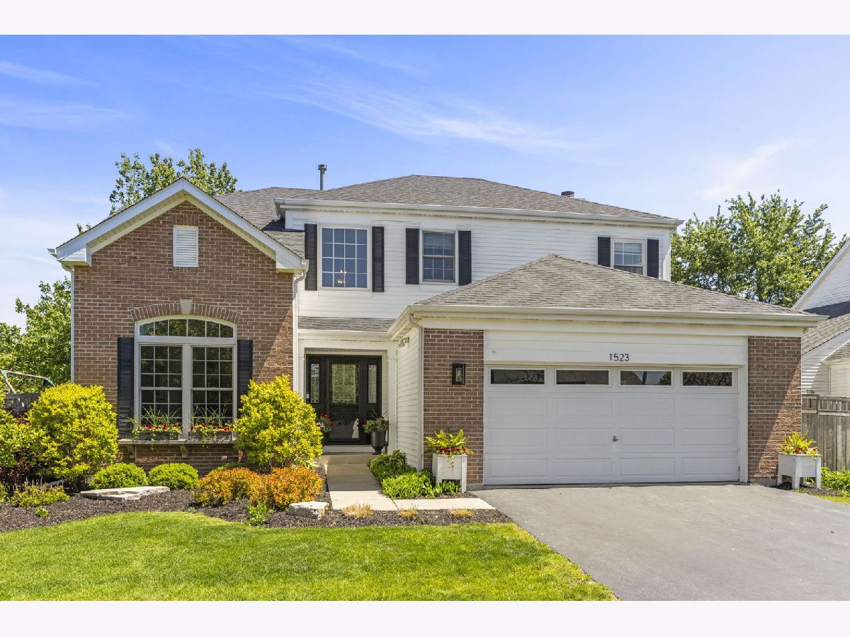 Homes For Sale Bloomfield West Bolingbrook Illinois, 1523 Schumacher Drive