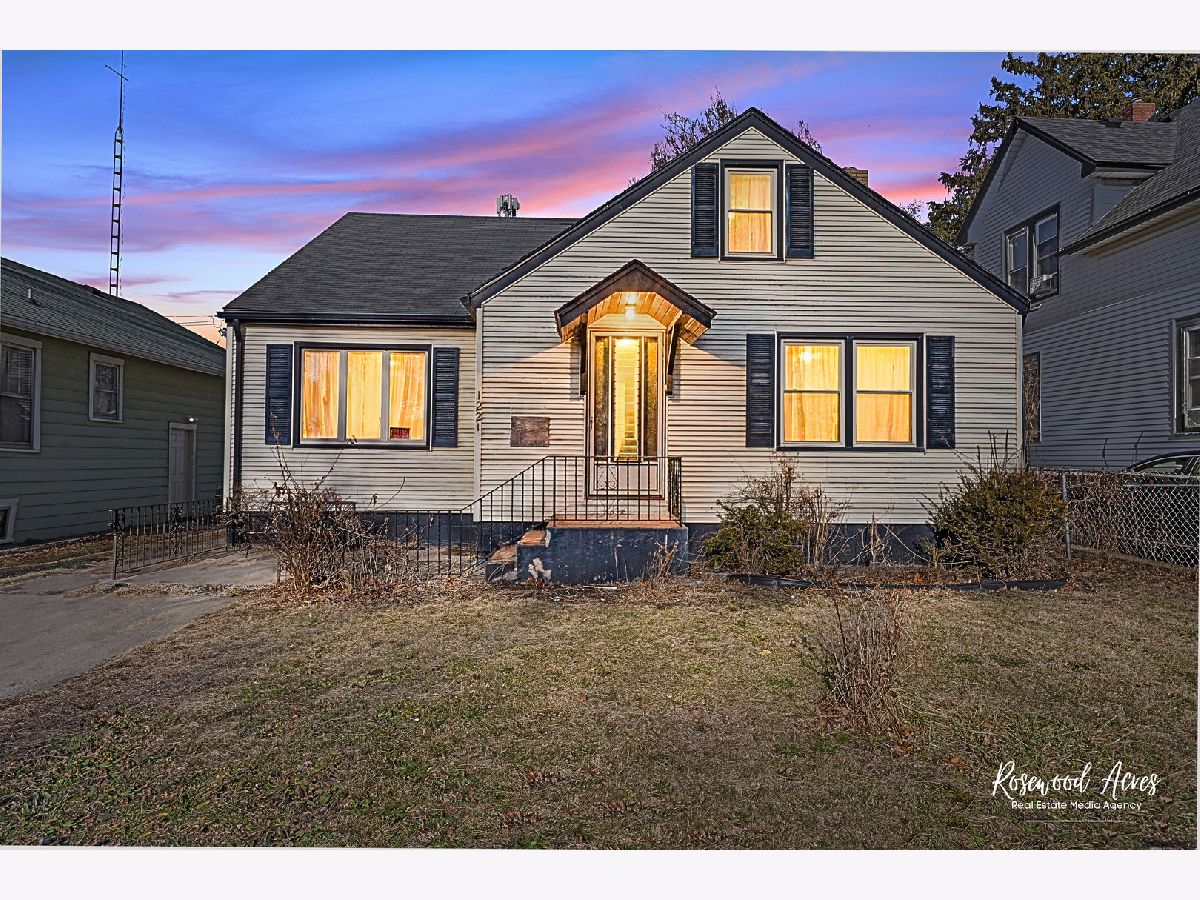  For Sale Kankakee Illinois, 1221 E Chestnut Street