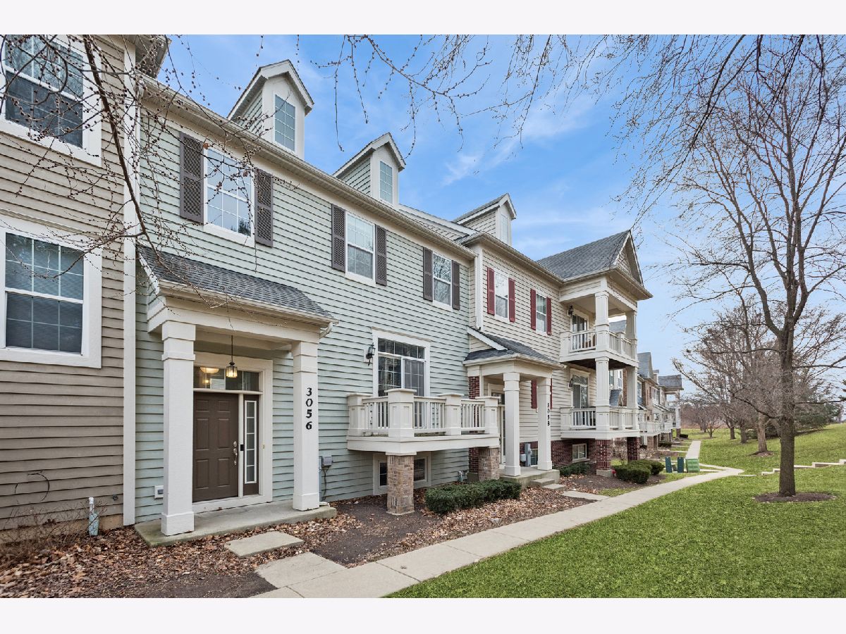  For Sale Elgin Illinois, 3056 Mosedale Street