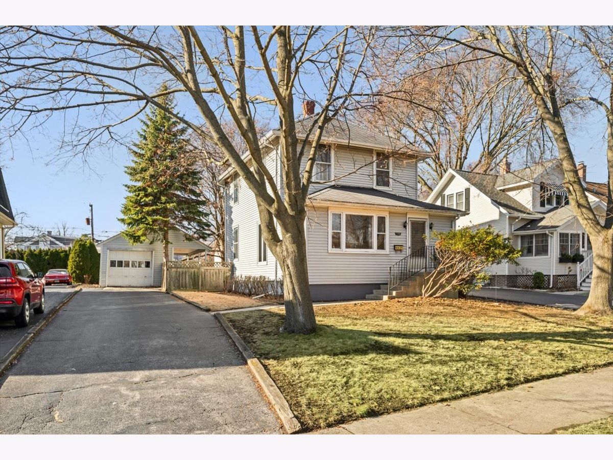  For Sale Lake Forest Illinois, 1206 Griffith Road