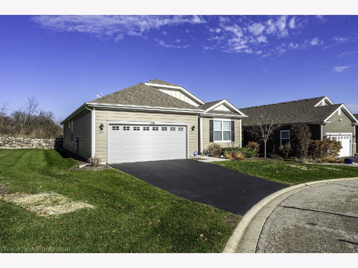  For Sale Woodstock Illinois, 1110 Redtail Court