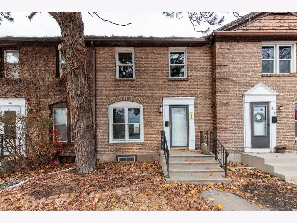  For Sale Waukegan Illinois, 308 Greenwood Avenue