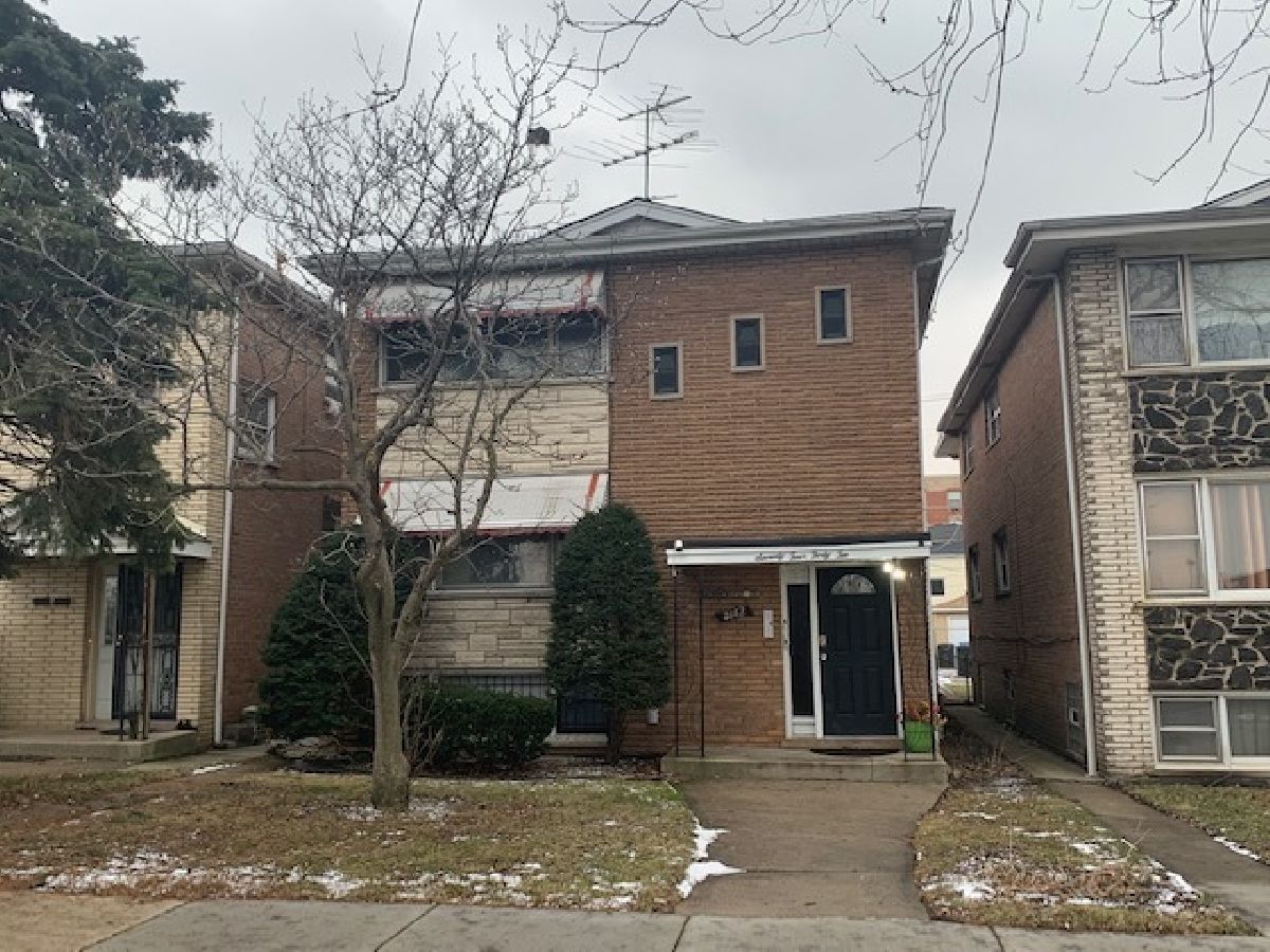  For Sale Chicago Illinois, 7442 Maplewood Avenue
