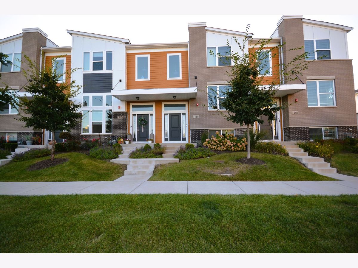  For Rent Warrenville Illinois, 3S624 Everton