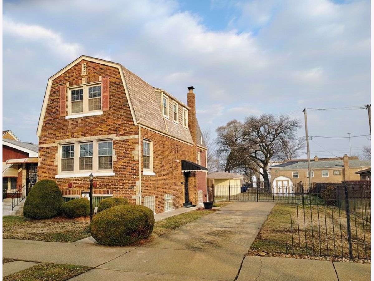  For Sale Chicago Illinois, 40 81st Street
