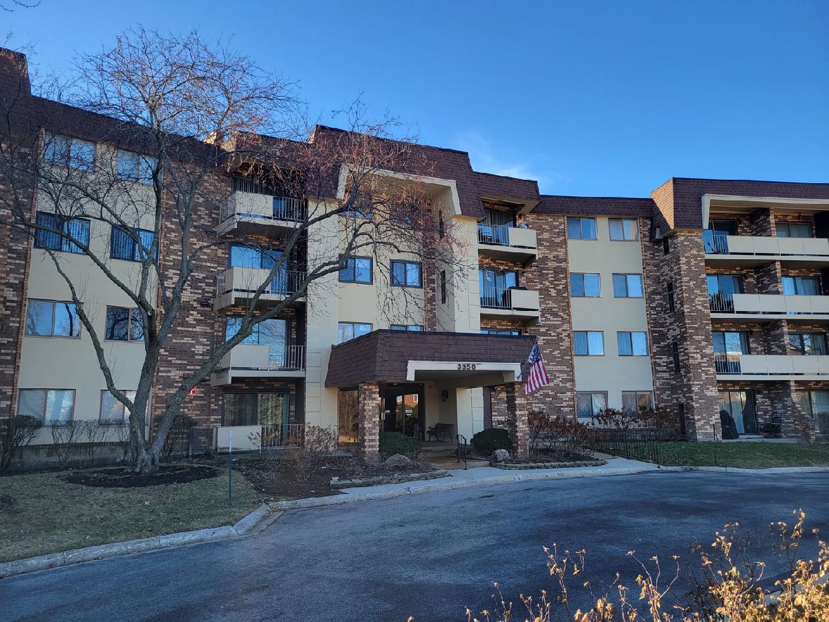 Townhomes & Condos & Homes Sold Frenchmens Cove Arlington Heights Illinois