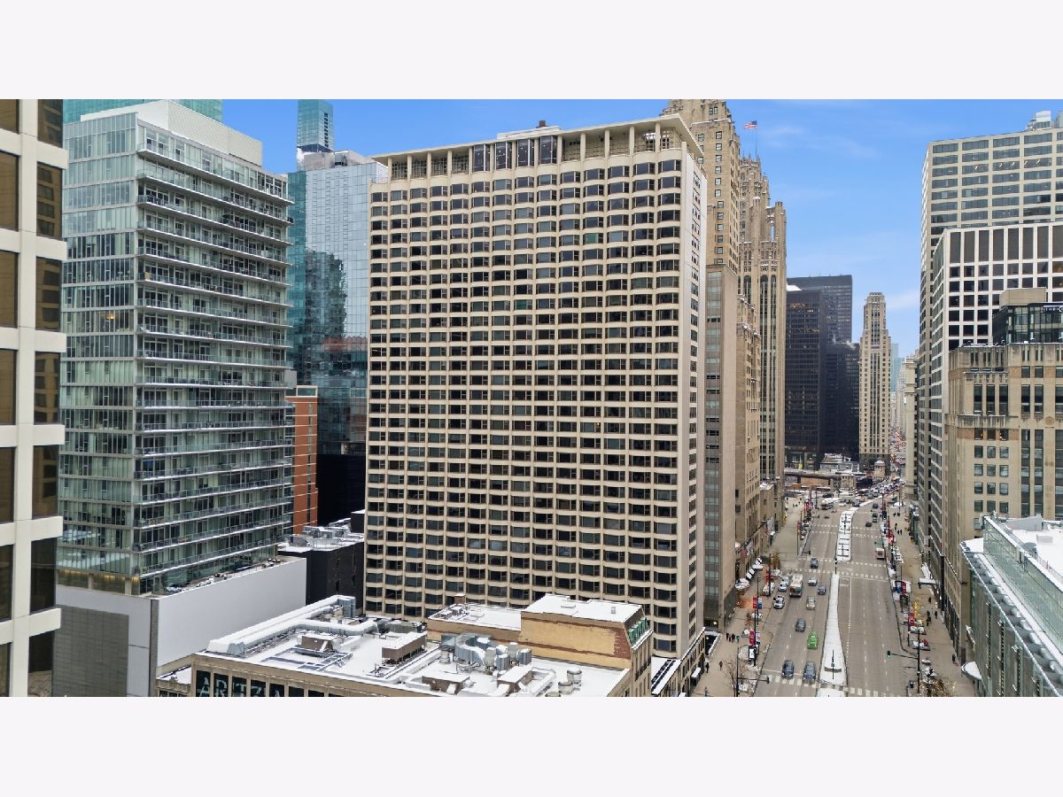 Condos & Townhomes For Rent Streeterville Chicago Illinois, 535 Michigan