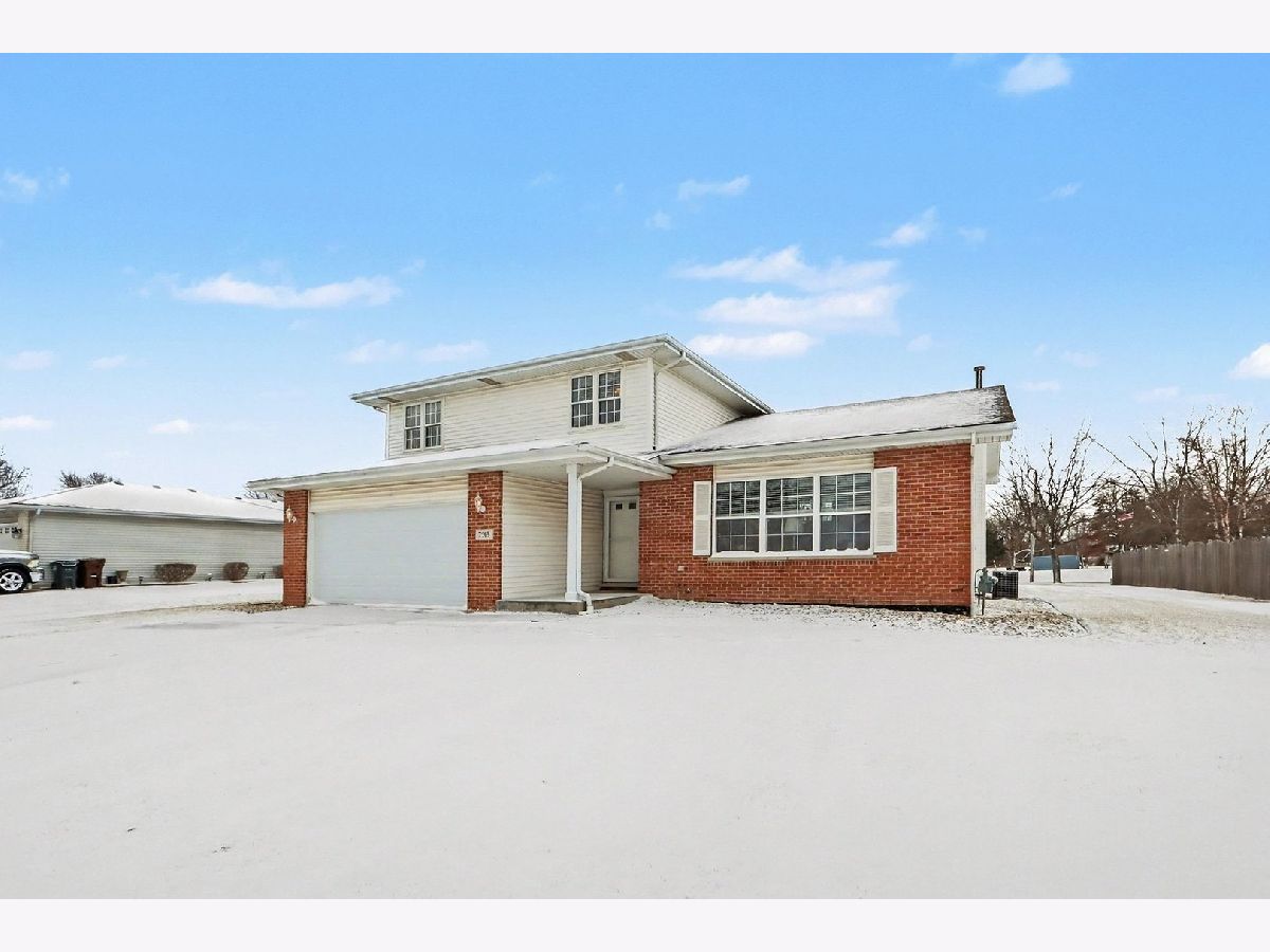 Homes For Sale Rainford Farms Frankfort Illinois, 7913 Wheatfield Drive