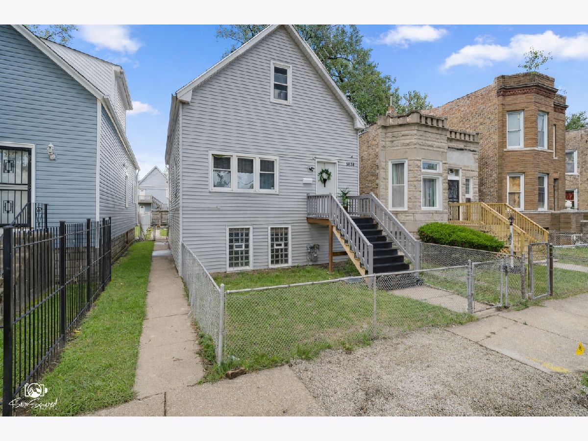  For Sale Chicago Illinois, 5636 Carpenter Street