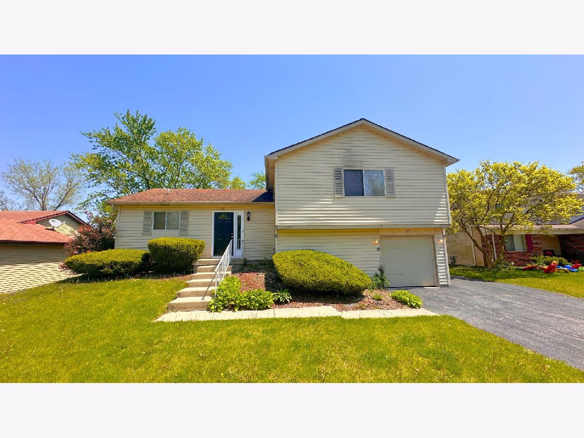  Sold Matteson Illinois, 123 Oriole