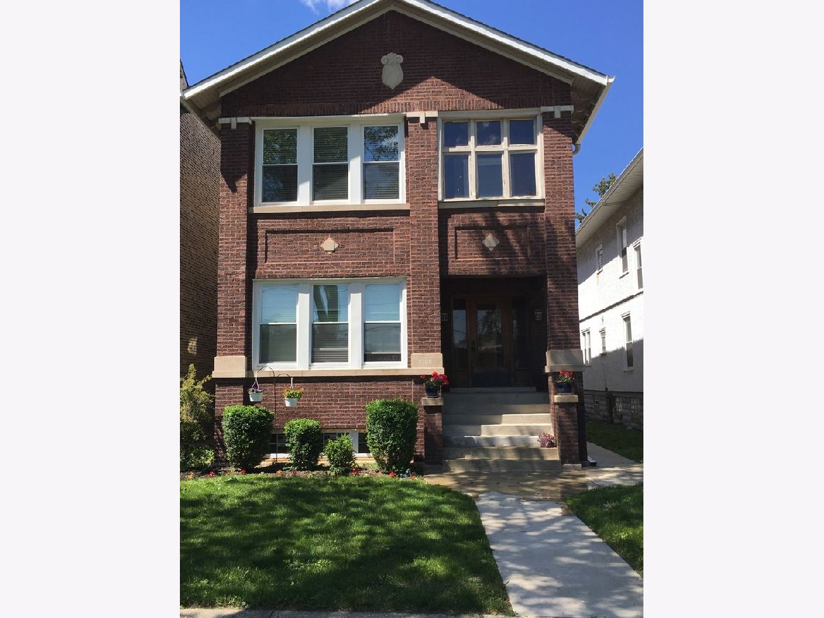  Rented Chicago Illinois, 5106 Sunnyside