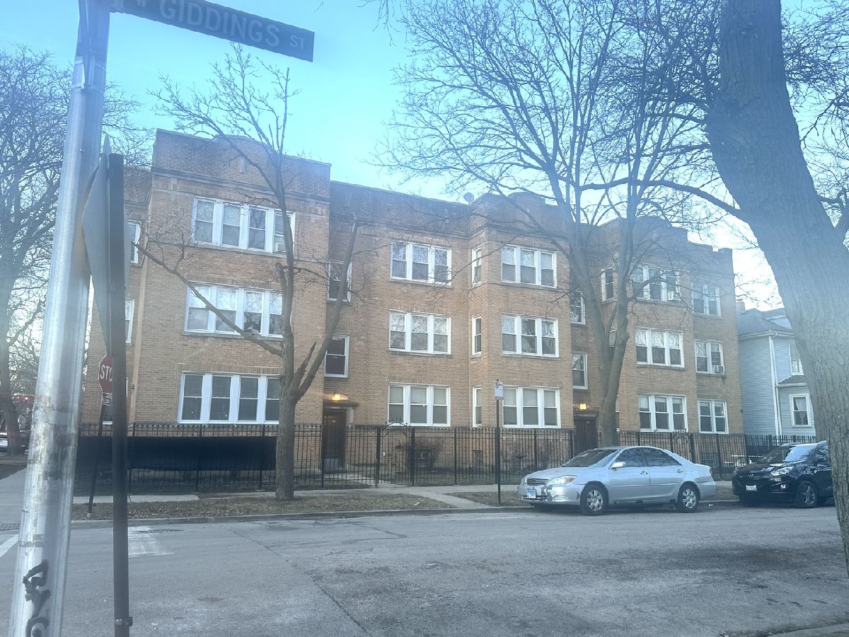  For Rent Chicago Illinois, 3752 Giddings