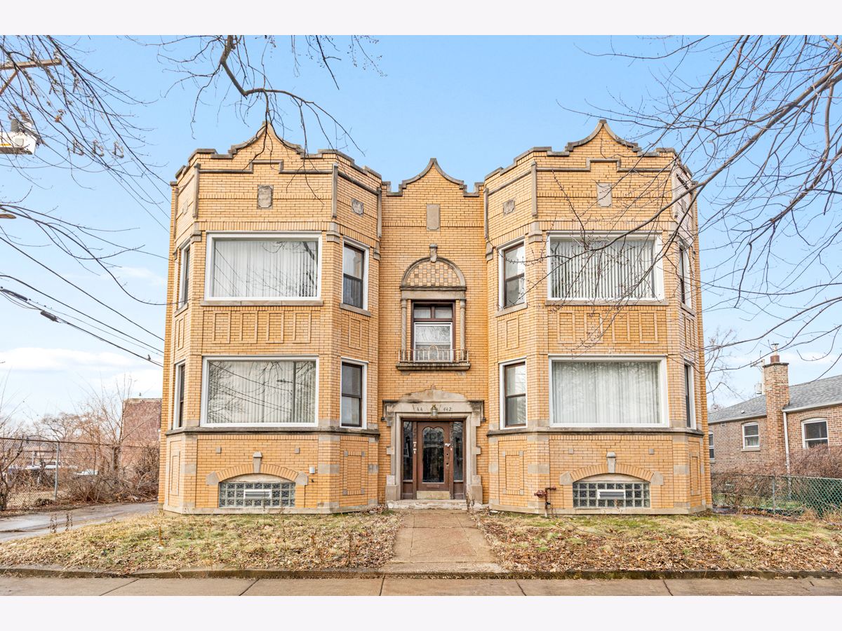  For Sale Chicago Illinois, 9442 Ada Street