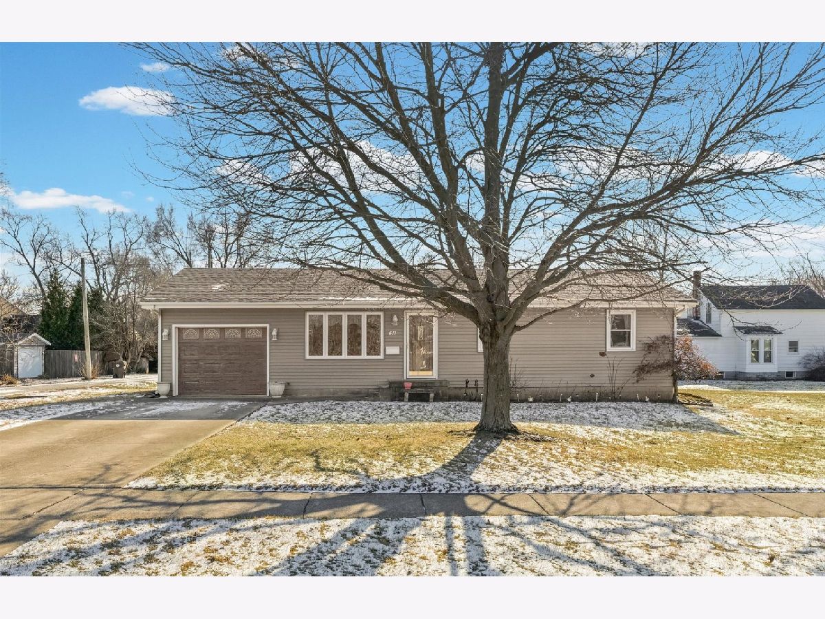  Sold Gibson City Illinois, 411 13th