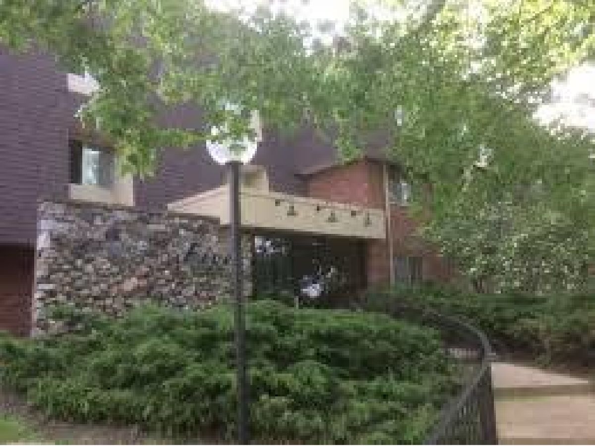  For Rent Buffalo Grove Illinois, 5 Villa Verde