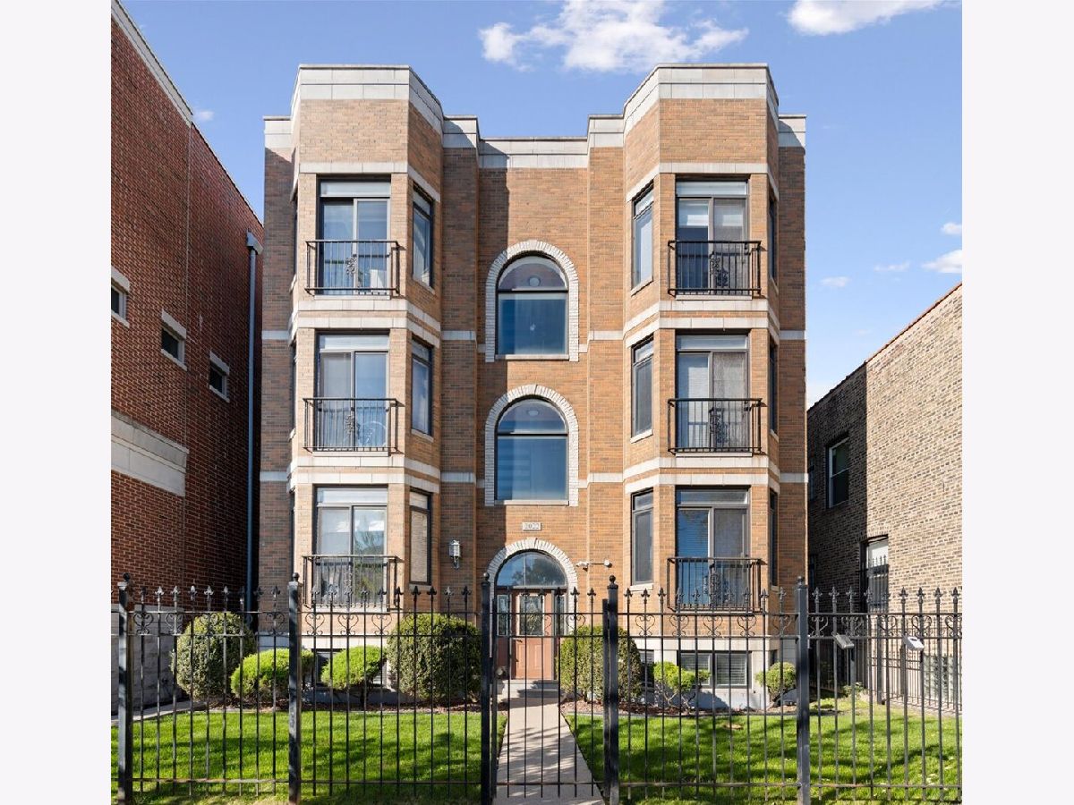  For Sale Chicago Illinois, 2022 Wood Street