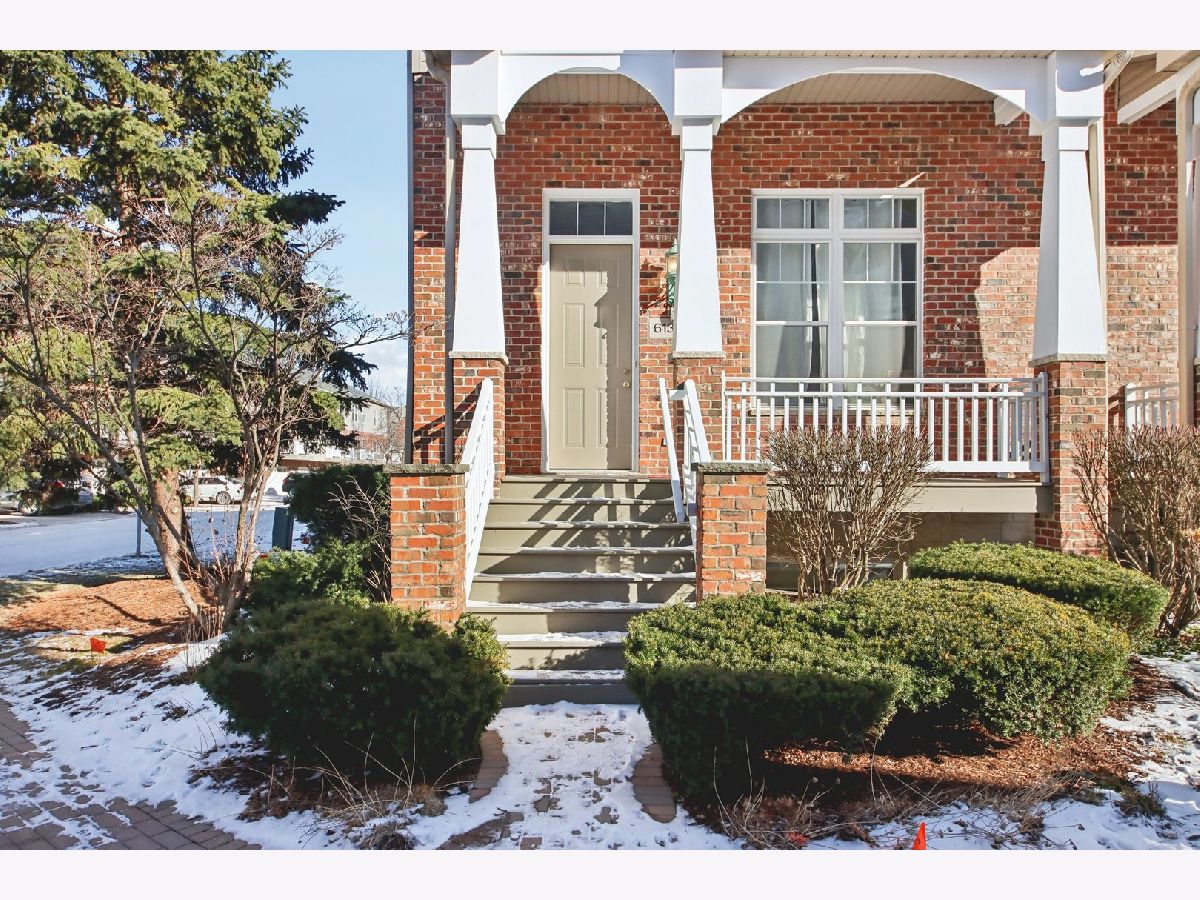  For Sale Lisle Illinois, 6130 River Bend Place