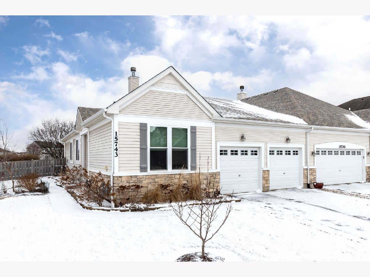 For Sale Plainfield Illinois, 15743 Cove Circle