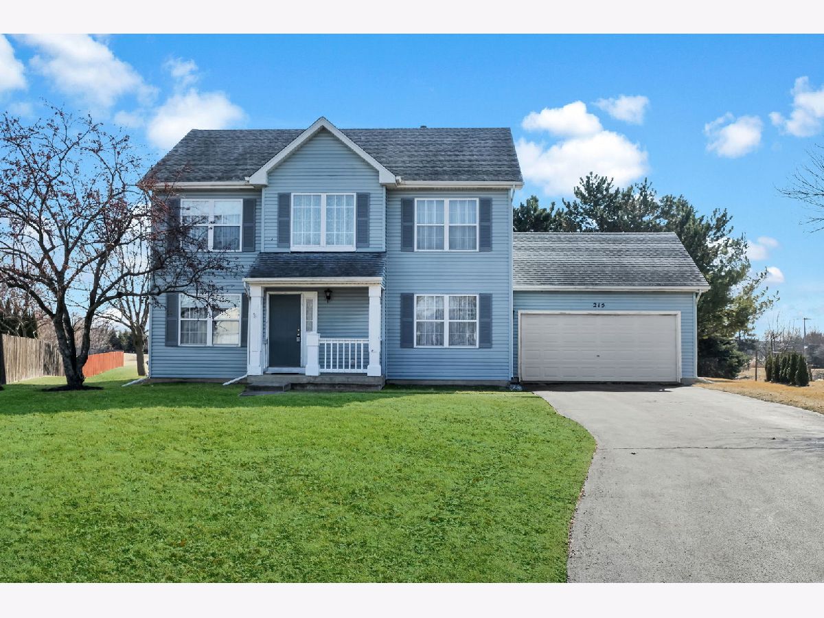 Townhomes & Homes For Sale Waterford Oaks North Aurora Illinois, 215 Alexandra Court