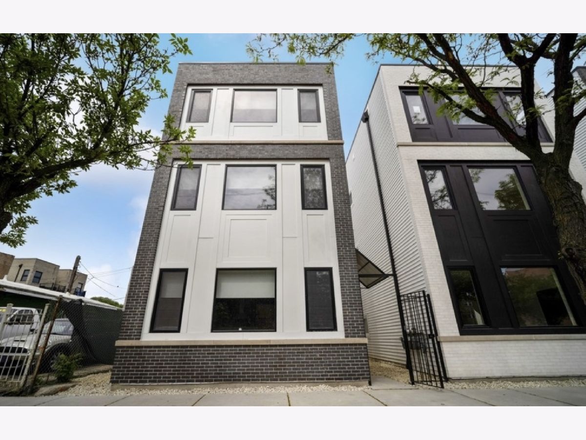  Rented Chicago Illinois, 1100 Western