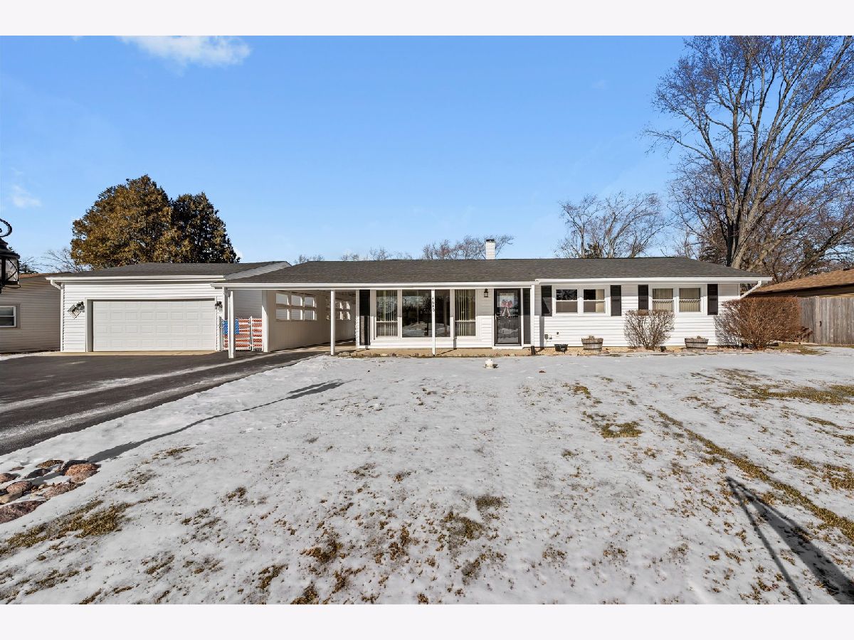  For Sale Country Club Hills Illinois, 4640 188th Street