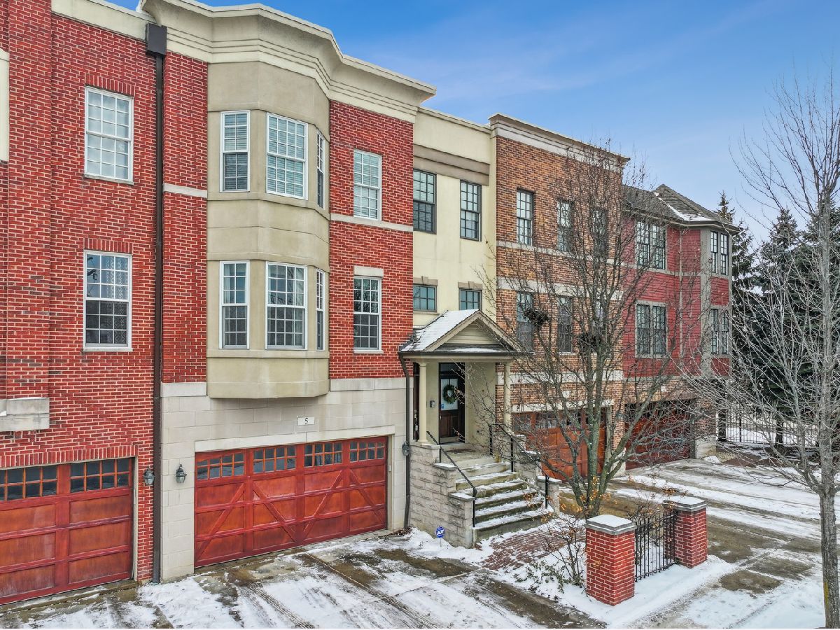  For Sale Schaumburg Illinois, 5 Illinois Avenue
