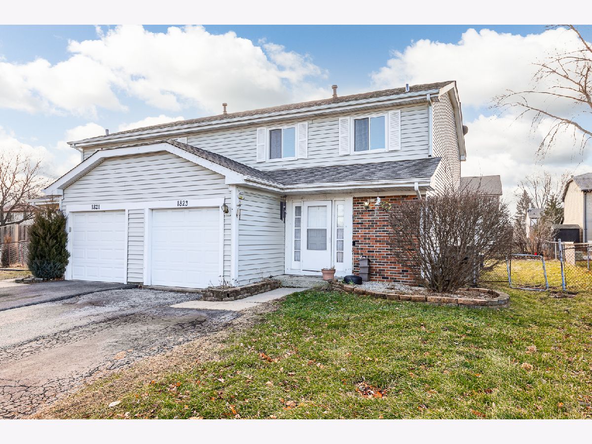  For Sale Hanover Park Illinois, 1823 Whaler Lane