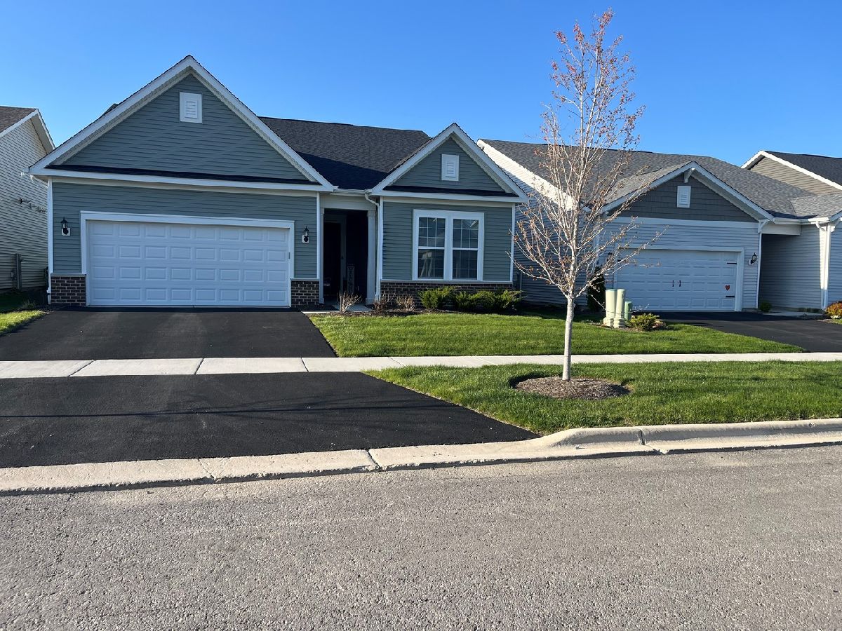 Homes For Sale Lincoln Prairie Aurora Illinois, 3274 Mirehaven Court