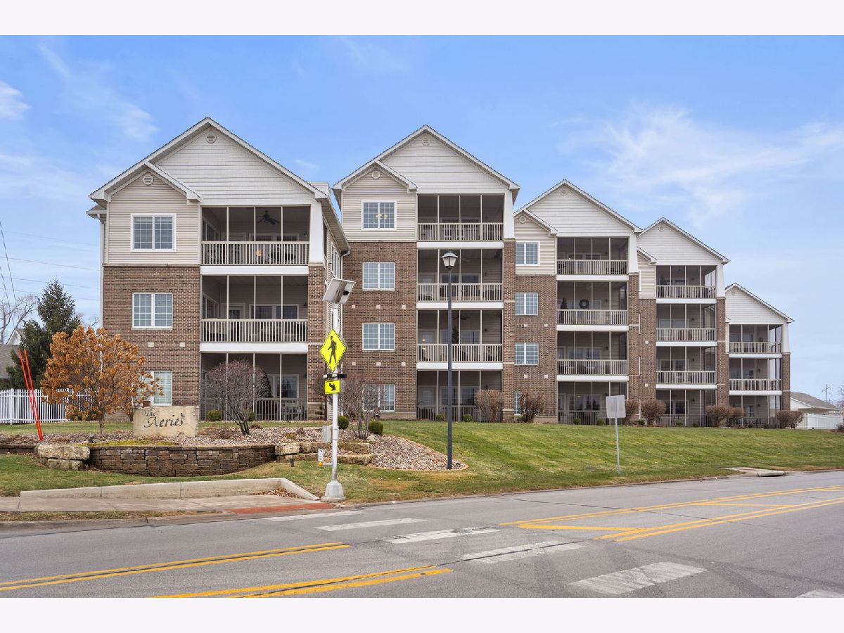  For Sale Moline Illinois, 4036 River Drive