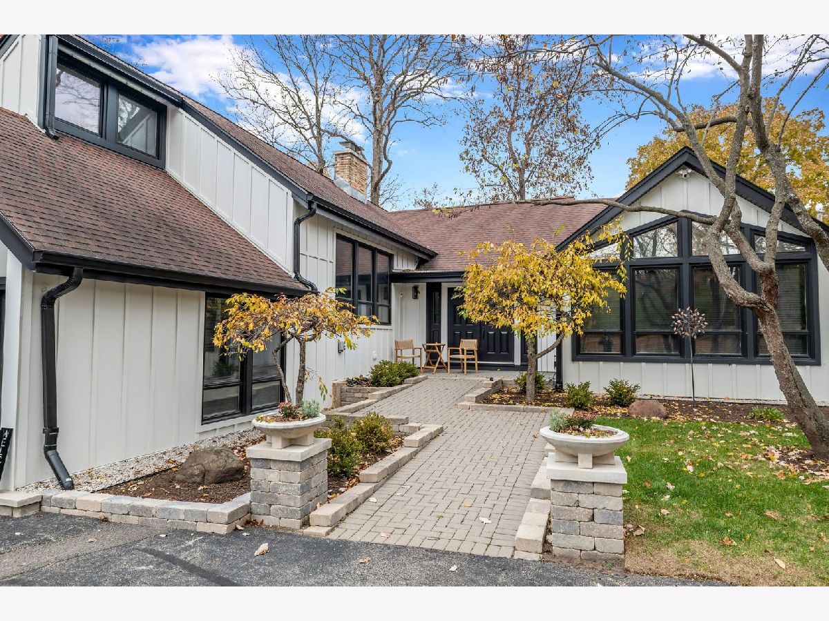  For Rent Libertyville Illinois, 15160 Oak Spring