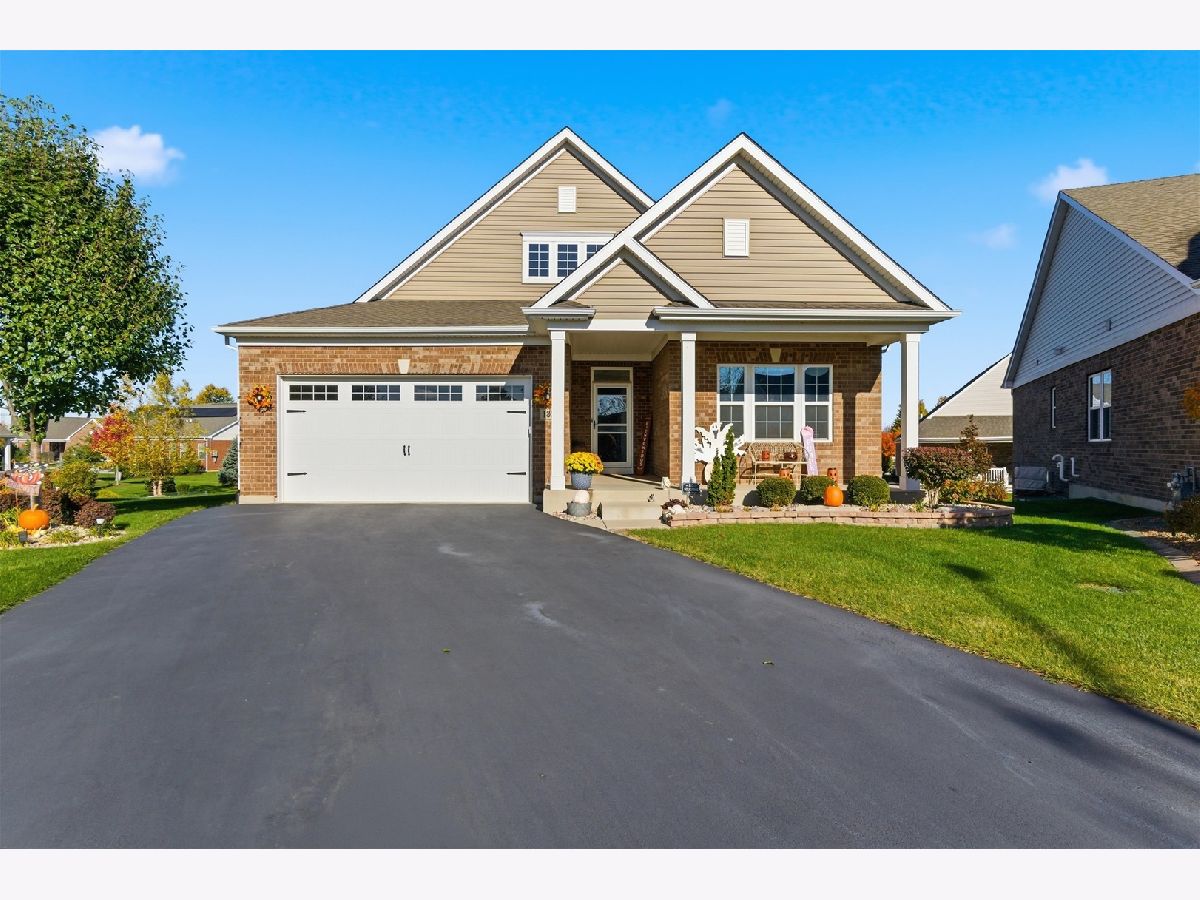  For Sale New Lenox Illinois, 1851 Glenlake Court