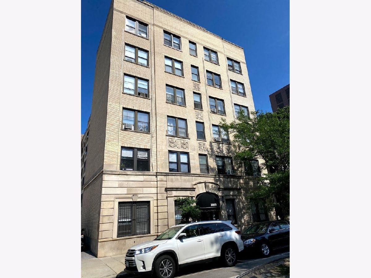  For Rent Chicago Illinois, 3933 Clarendon