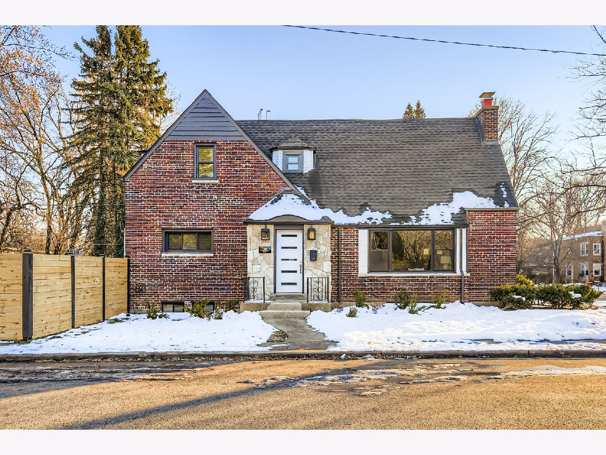  For Sale Chicago Illinois, 9001 Claremont Avenue