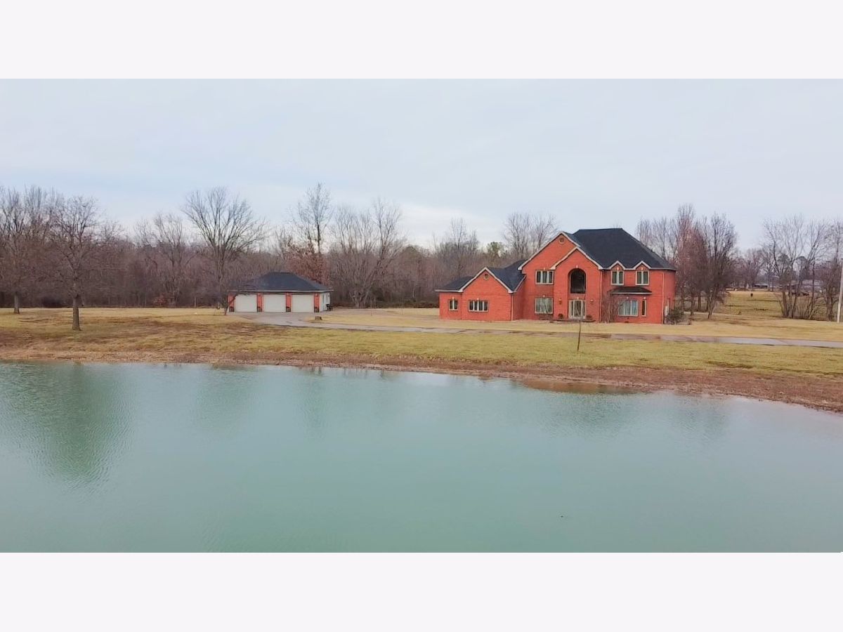  For Sale Benton Illinois, 12863 Bowling Alley Road