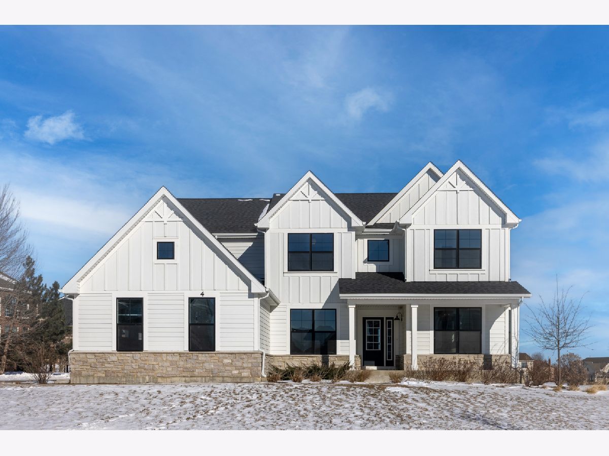  For Sale Hawthorn Woods Illinois, 4 Crystal Downs Drive