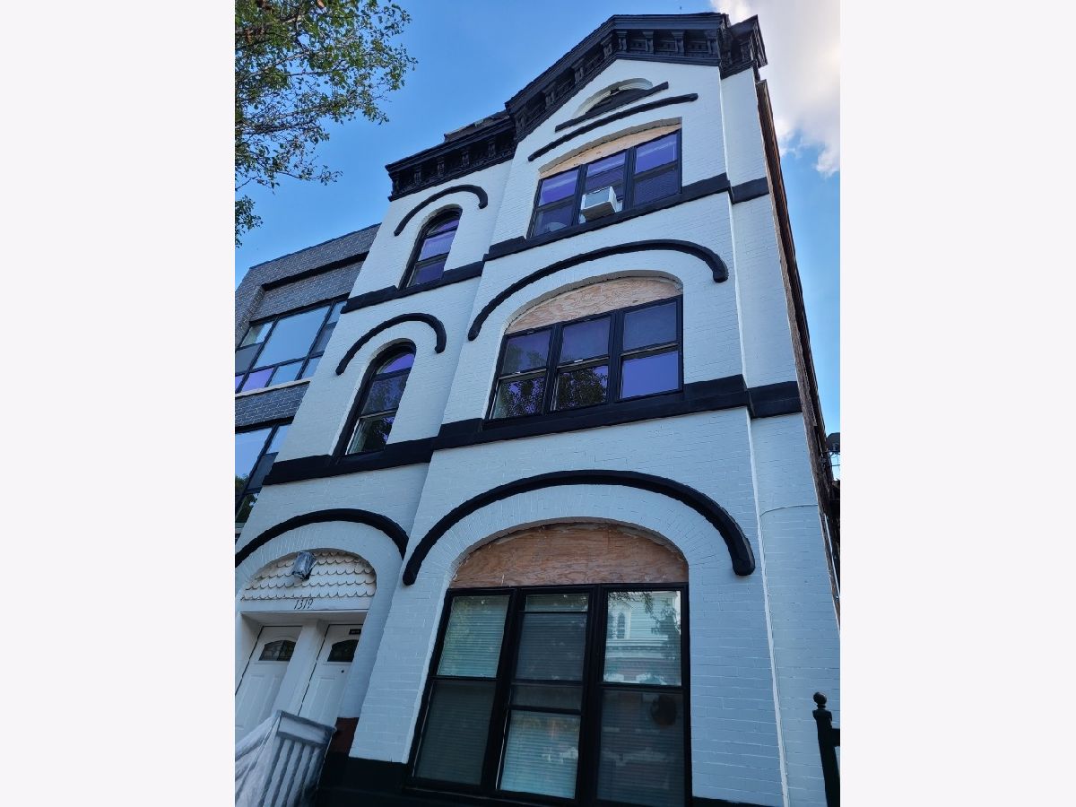  Rented Chicago Illinois, 1319 Cullerton