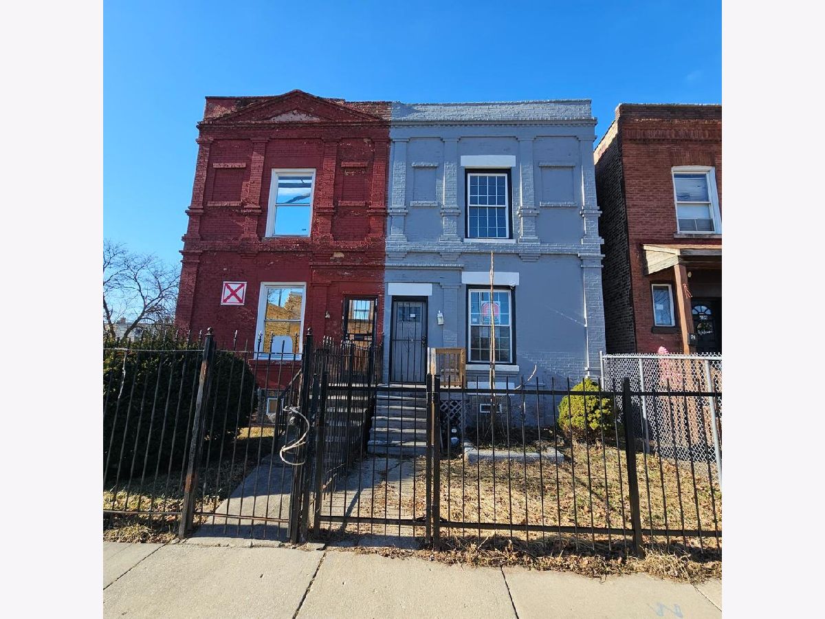  For Sale Chicago Illinois, 232 La Crosse Avenue