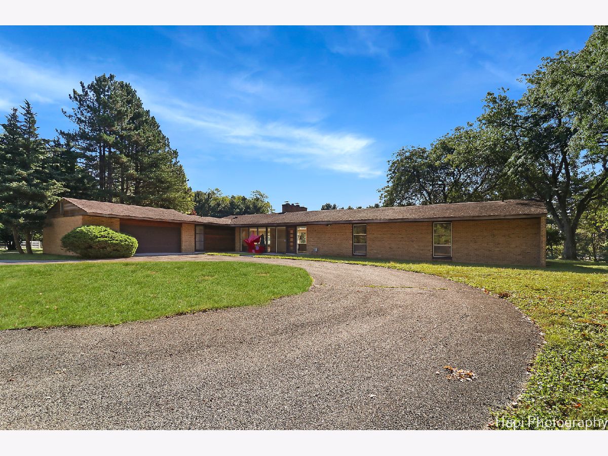  For Sale Barrington Hills Illinois, 80 Meadow Hill Road