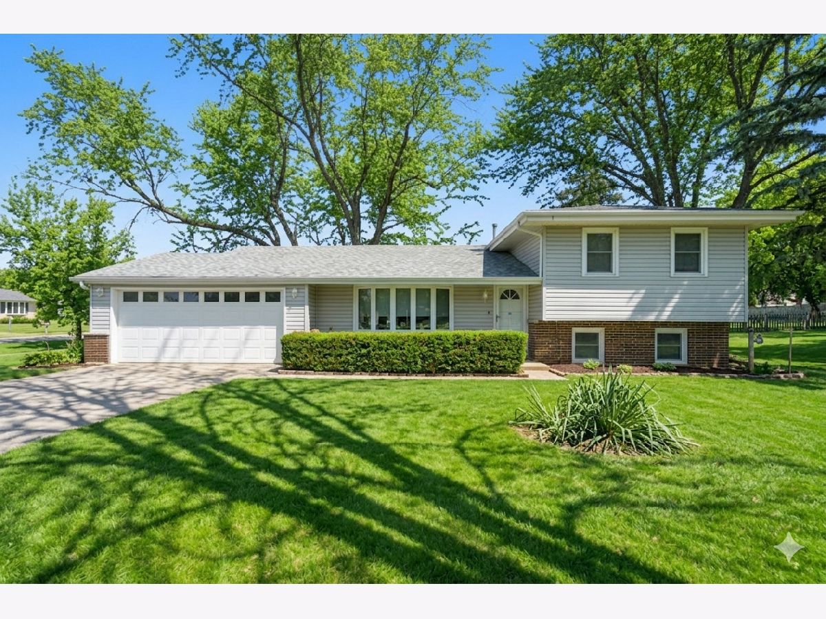  For Sale West Chicago Illinois, 3N071 Springvale Road