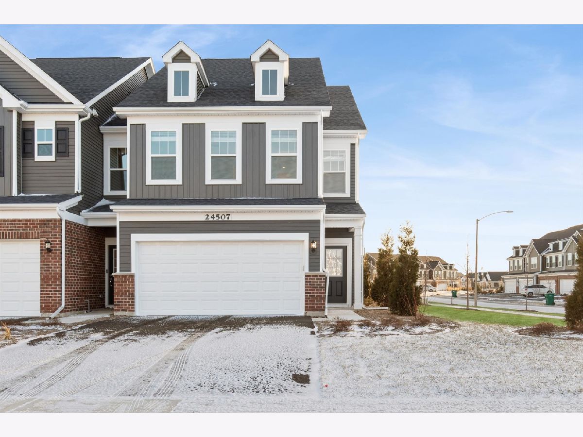  For Rent Plainfield Illinois, 24507 Kroll