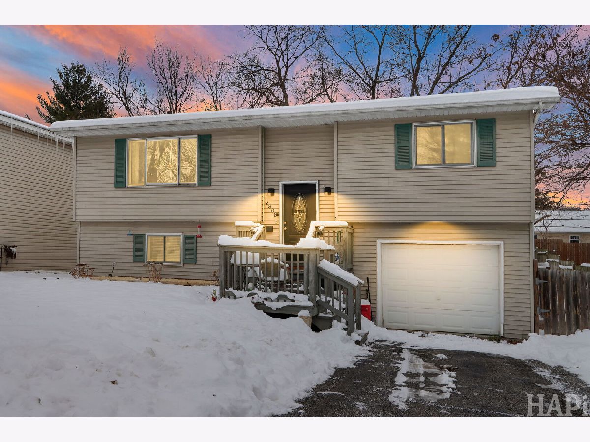  For Sale Wonder Lake Illinois, 2808 Cherry Drive